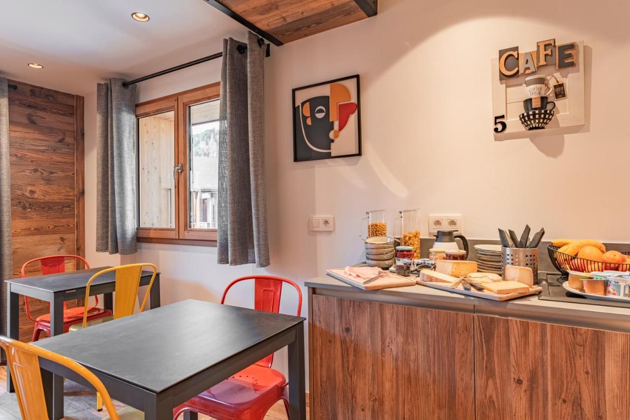 Chalet Charming B And B Les Gets Exterior photo